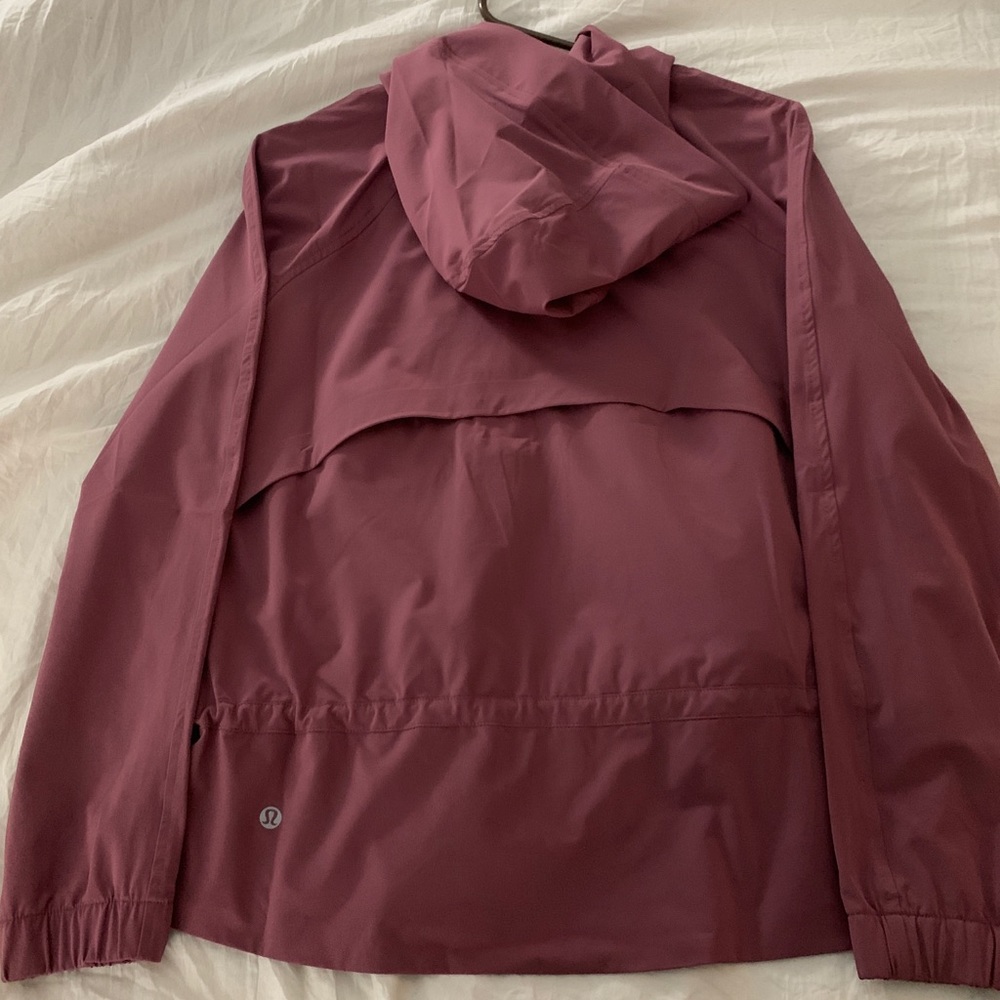 pink lululemon lightweight jacket - Picture 2 of 2